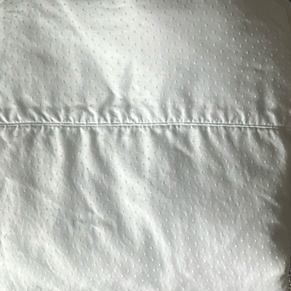 Martha Stewart Queen Egyptian Cotton Flat Sheet  with Textured Polka Dots - Picture 6 of 6